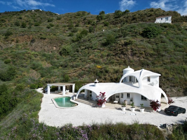 3 Bedrooms Villa in Arenas