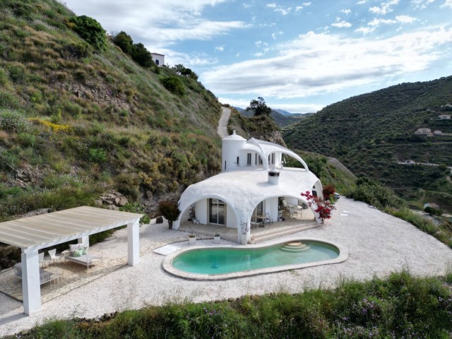 3 Bedrooms Villa in Arenas
