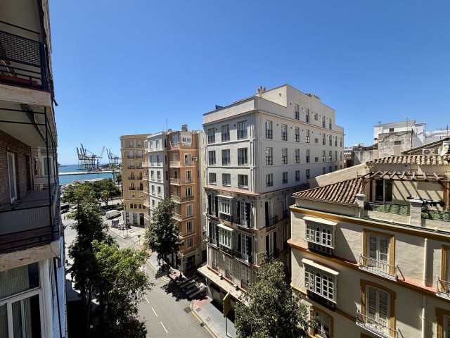 9 Bedrooms Apartment in Málaga Centro