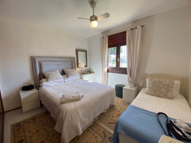 2 Bedrooms Villa in Calahonda