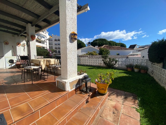 2 Bedrooms Villa in Calahonda