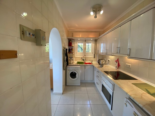 2 Bedrooms Villa in Calahonda