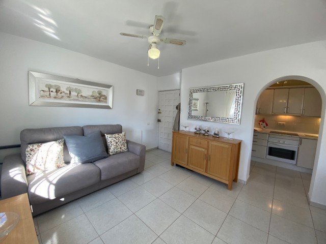 2 Bedrooms Villa in Calahonda