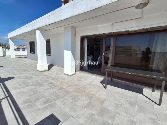 Penthouse in Estepona