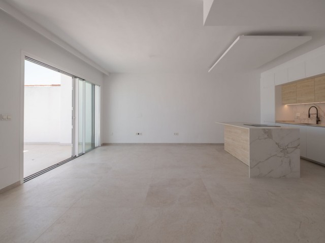 Kattohuoneisto Miraflores