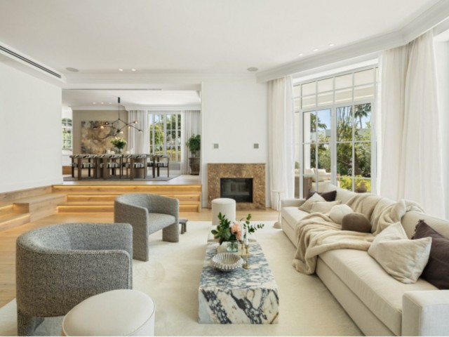 5 Slaapkamer Villa in Nueva Andalucía