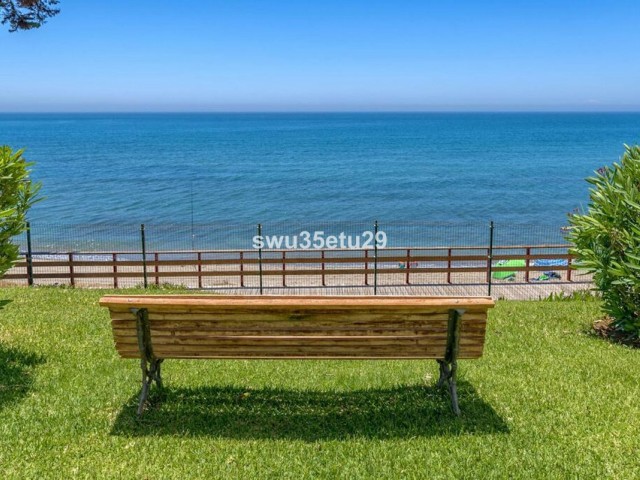 1 Bedrooms Apartment in Calahonda