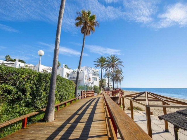 1 Bedrooms Apartment in Calahonda