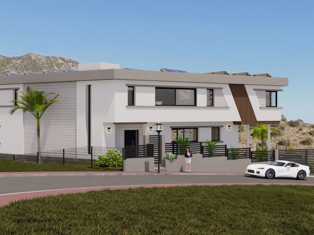 Villa con 4 Dormitorios  en Mijas