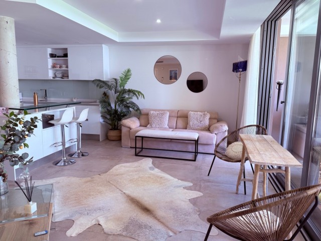 Apartment, Cancelada, R4860046