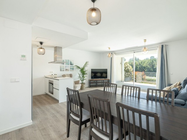 2 Schlafzimmer Apartment in Estepona