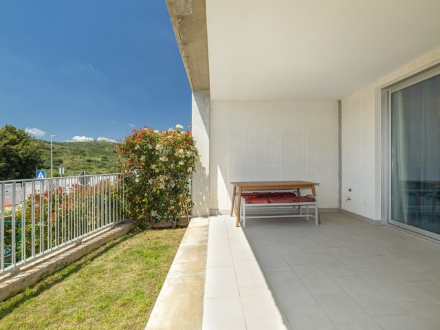 2 Sovrums Lägenhet i Estepona