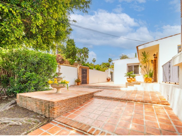 4 Slaapkamer Villa in El Rosario