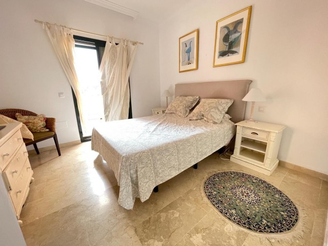 Apartamento, Elviria, R5038774