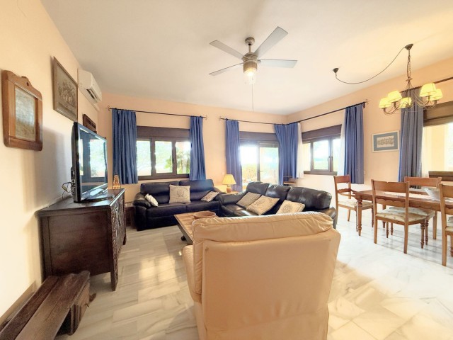4 Schlafzimmer Reihenhaus in Casares Playa