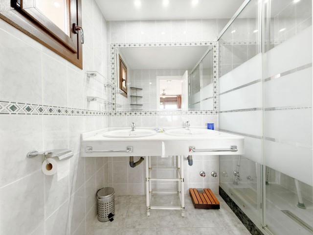 4 Schlafzimmer Reihenhaus in Casares Playa