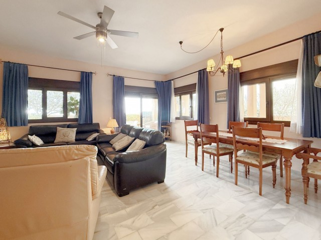 4 Schlafzimmer Reihenhaus in Casares Playa