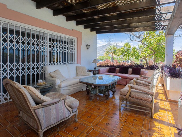 8 Slaapkamer Villa in Nueva Andalucía