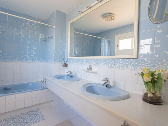 8 Slaapkamer Villa in Nueva Andalucía