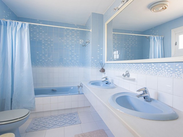 8 Slaapkamer Villa in Nueva Andalucía