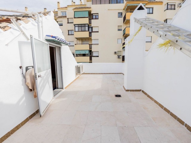 4 Makuuhuoneen Rivitalo Fuengirola