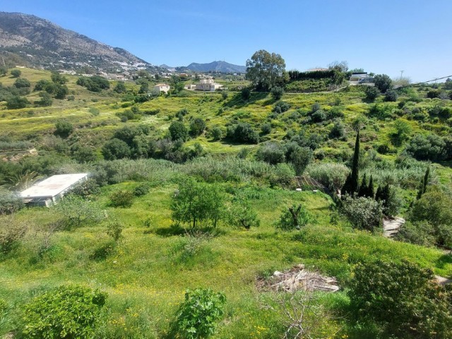 Villa con 5 Dormitorios  en Mijas