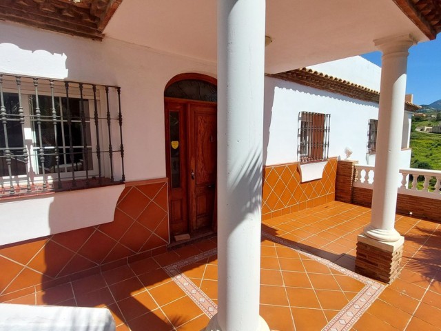 Villa con 5 Dormitorios  en Mijas