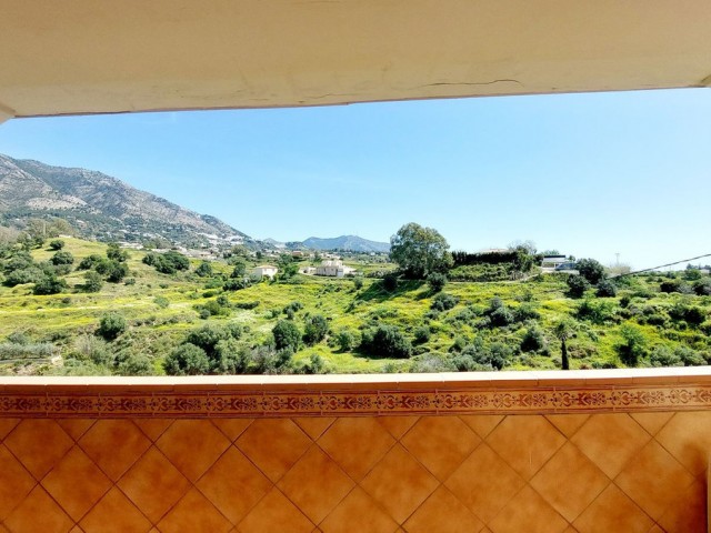 Villa con 5 Dormitorios  en Mijas