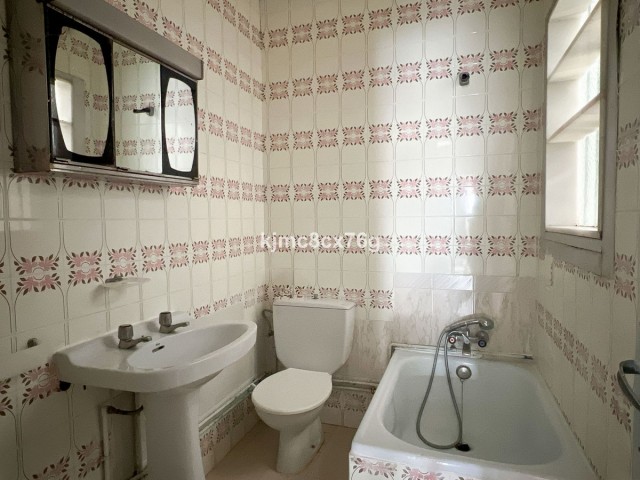 5 Soveroms Villa i Marbella