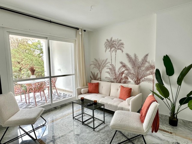 Apartment, San Pedro de Alcántara, R5018065