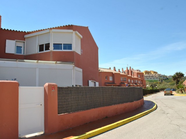 4 Bedrooms Townhouse in Manilva