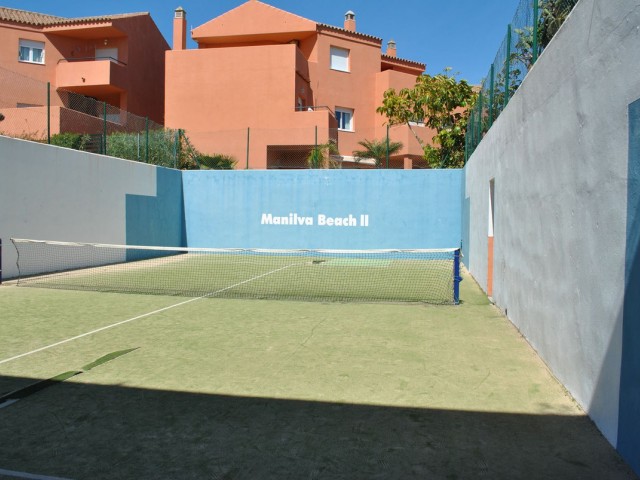 4 Bedrooms Townhouse in Manilva