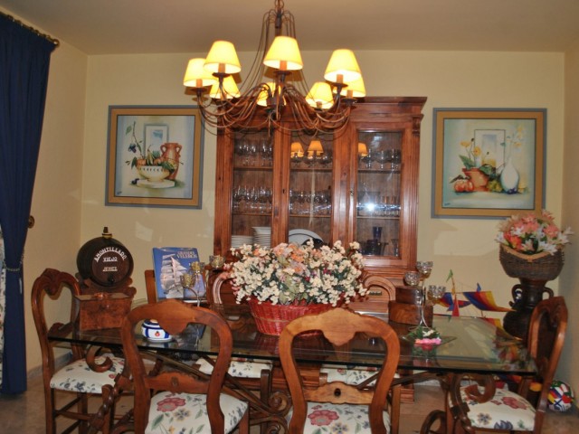 4 Sovrums Radhus i Manilva