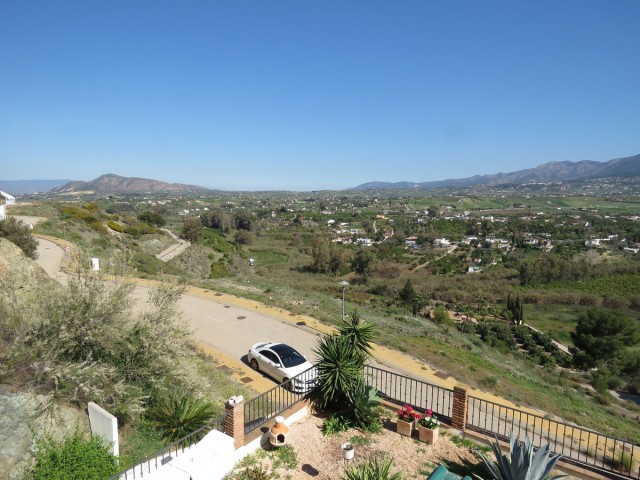 Huvila, Alhaurín el Grande, R5037229