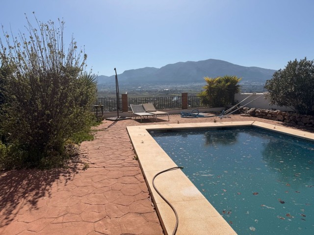 Huvila, Alhaurín el Grande, R5037229