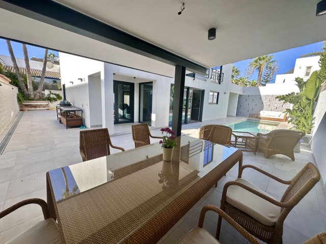 4 Slaapkamer Villa in Puerto Banús