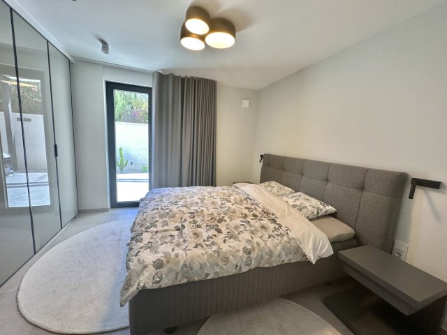 4 Soveroms Villa i Puerto Banús