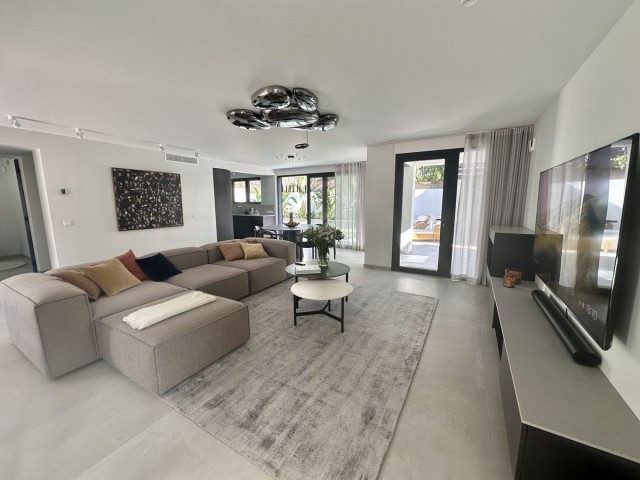 4 Soveroms Villa i Puerto Banús