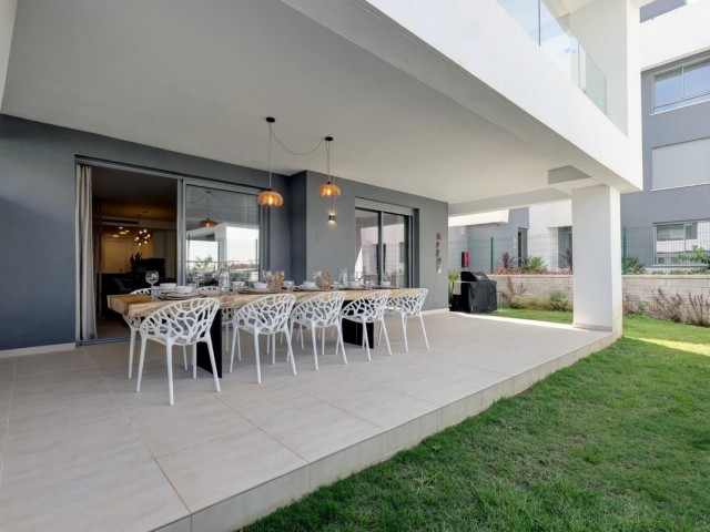 2 Bedrooms Apartment in Estepona