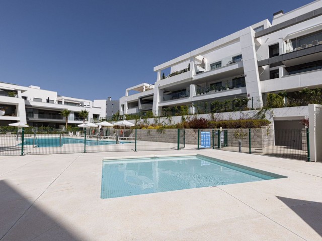 2 Bedrooms Apartment in Estepona