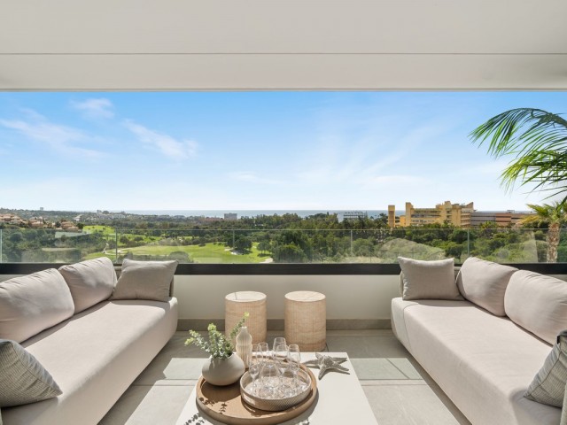 Apartamento con 4 Dormitorios  en Santa Clara