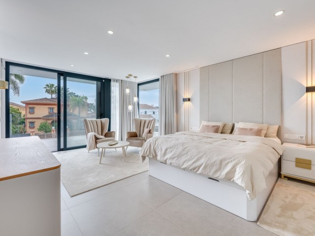 5 Slaapkamer Villa in San Pedro de Alcántara