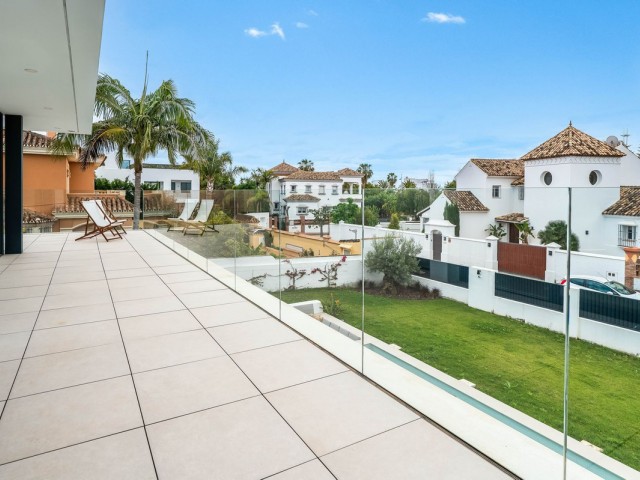 5 Slaapkamer Villa in San Pedro de Alcántara