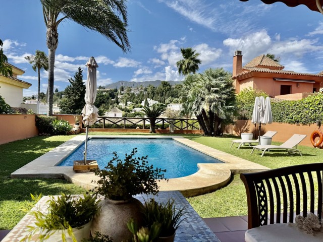 Villa, Sierrezuela, R5041201
