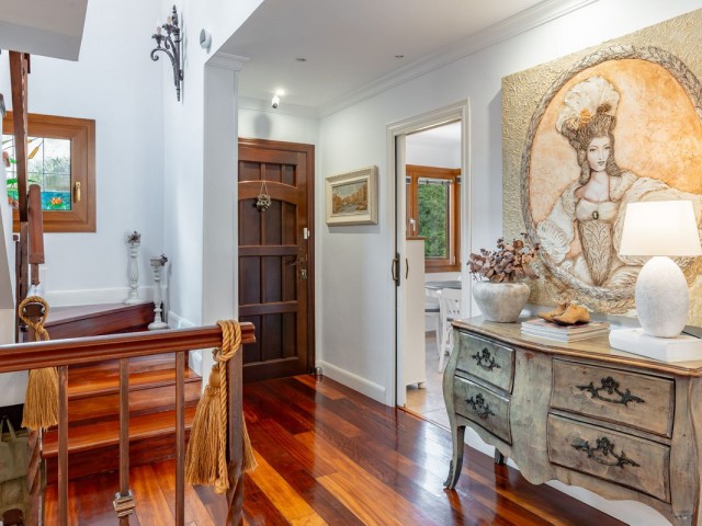 4 Schlafzimmer Villa in Sierrezuela