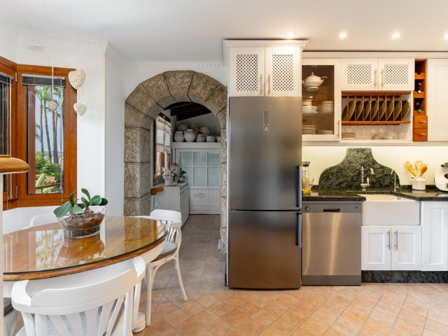 4 Schlafzimmer Villa in Sierrezuela