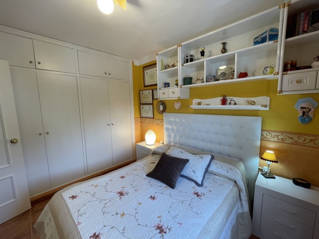 4 Schlafzimmer Reihenhaus in Altos de los Monteros