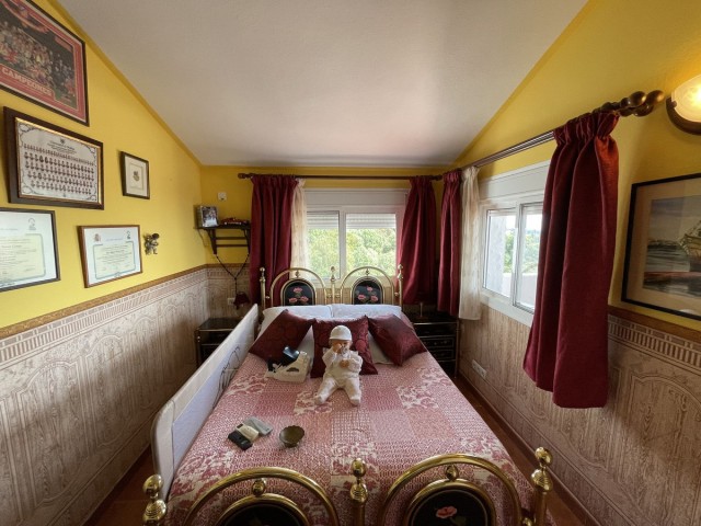 4 Schlafzimmer Reihenhaus in Altos de los Monteros
