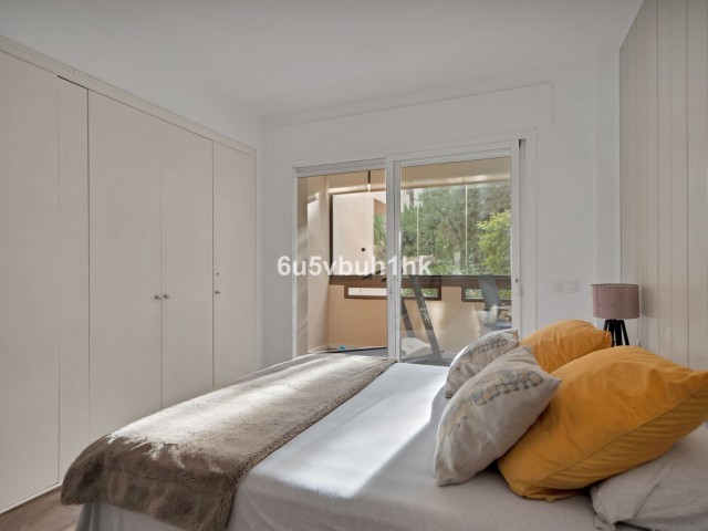 Apartamento con 3 Dormitorios  en Nagüeles