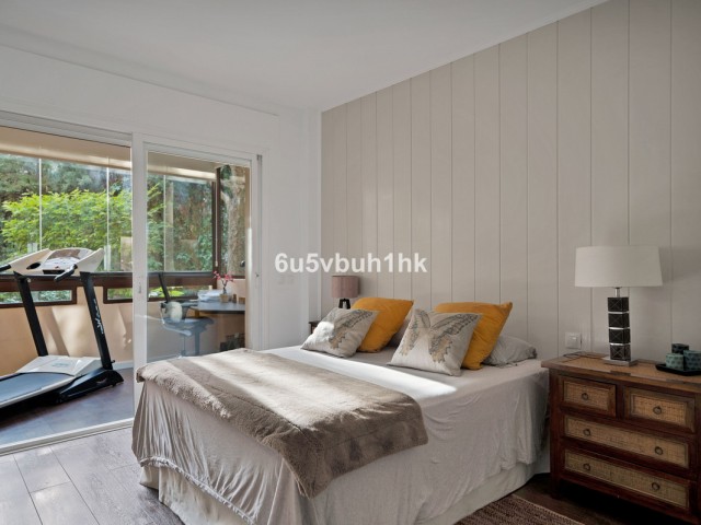 Apartamento con 3 Dormitorios  en Nagüeles